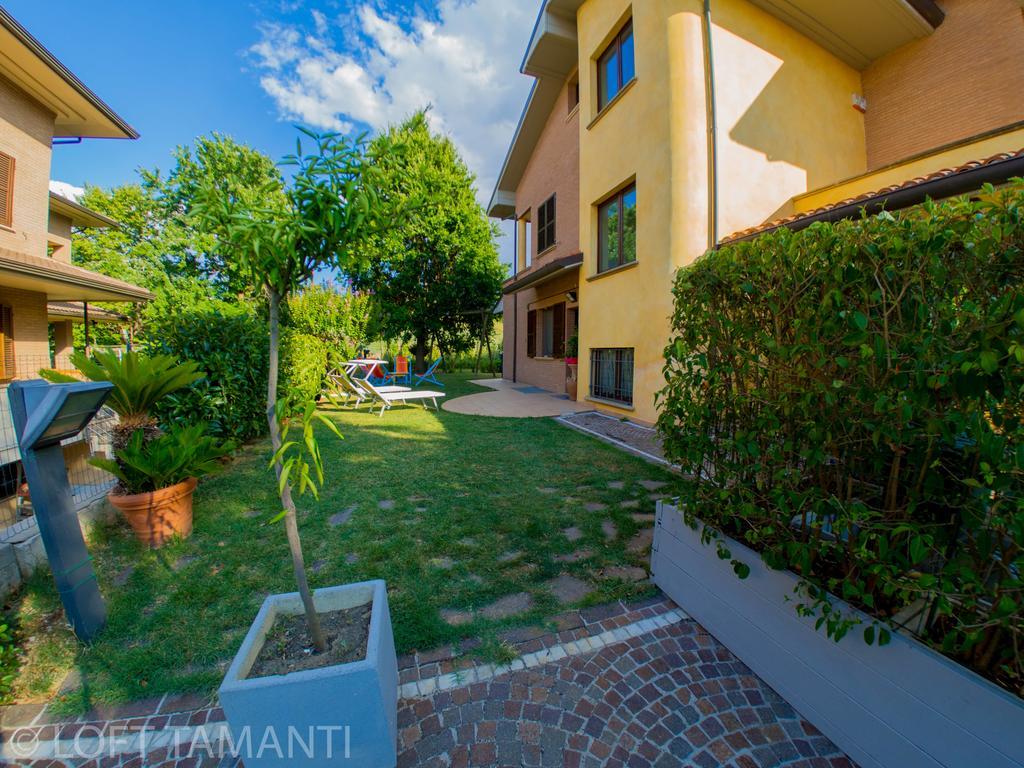 Loft Tamanti Appartement Borgo Santa Maria Buitenkant foto